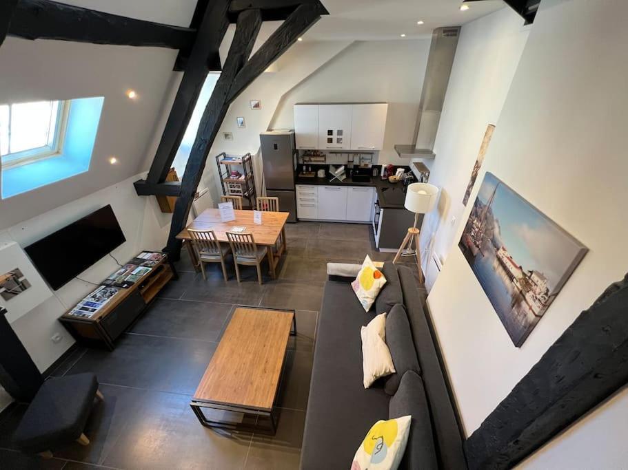 Le Jeannin, Magnifique Duplex 6 Prs - Centre Historique De Dijon Exterior photo