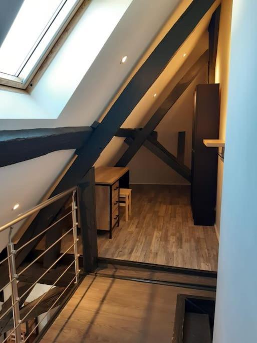 Le Jeannin, Magnifique Duplex 6 Prs - Centre Historique De Dijon Exterior photo